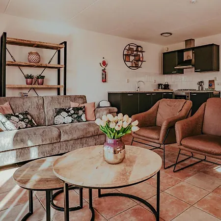 Westergeest 3 6p בית נופש Uitgeest